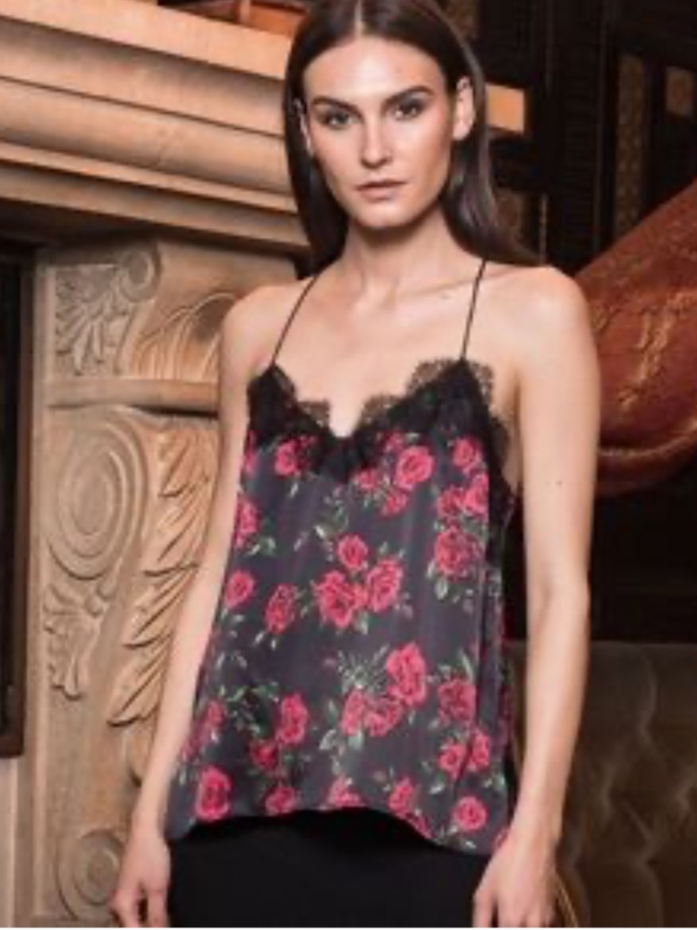 🩷 stunning silk racer back tank top 🩷🩷🩷